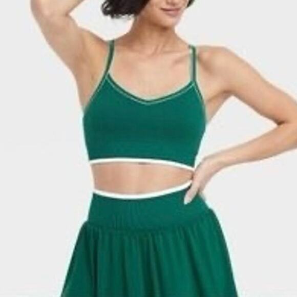 NWT! Target All in Motion Green longline sports bra - Picture 1 of 8